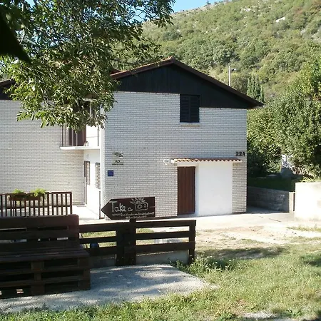 Apartament Fancy *